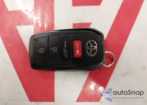 2025 Toyota Corolla Cross Xle z USA, uszkodzony, nr VIN 7MUDAABG5SV138850